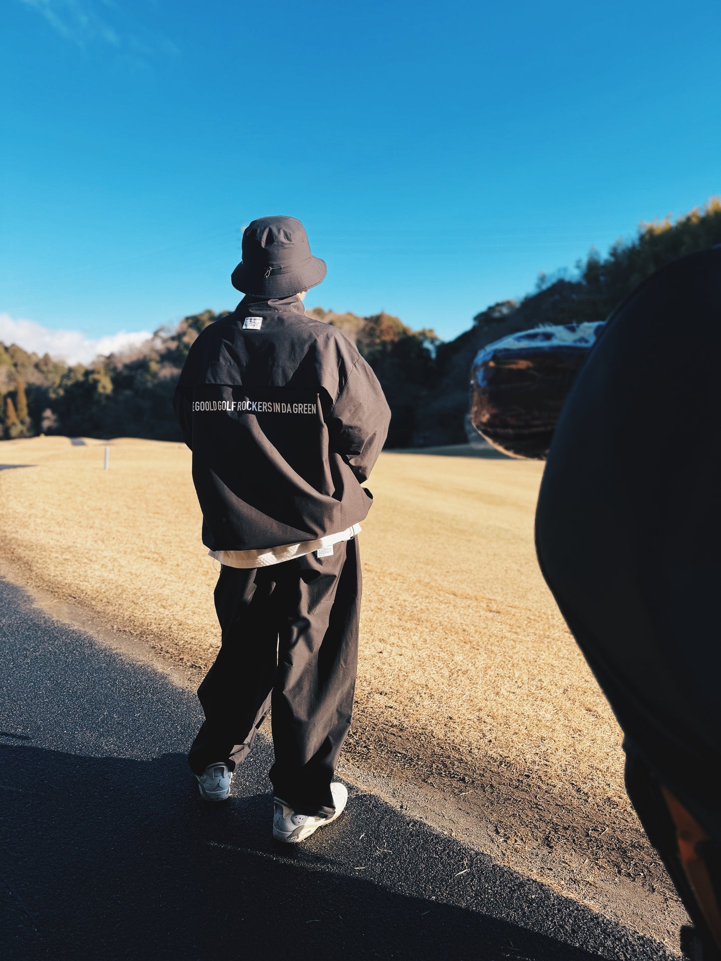 ALL CONDITIONS HASSUI 2WAY HALF ZIP JACKET BLACK