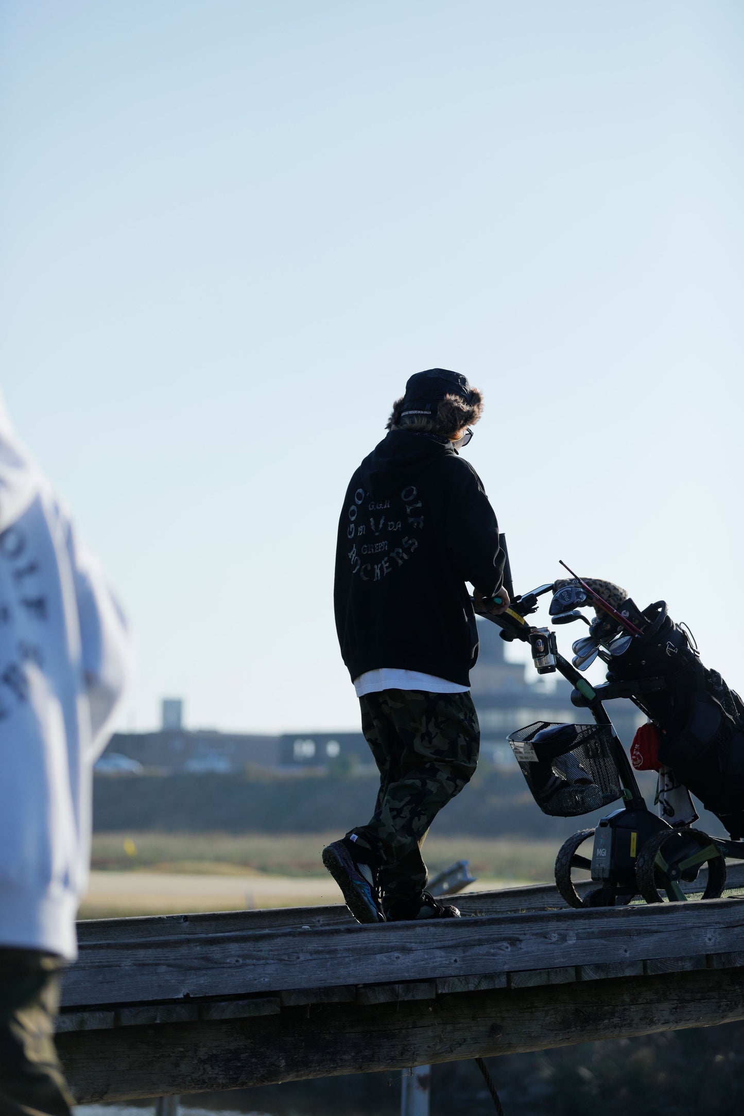 OG LOGO NYLON AIR PANTS CAMO