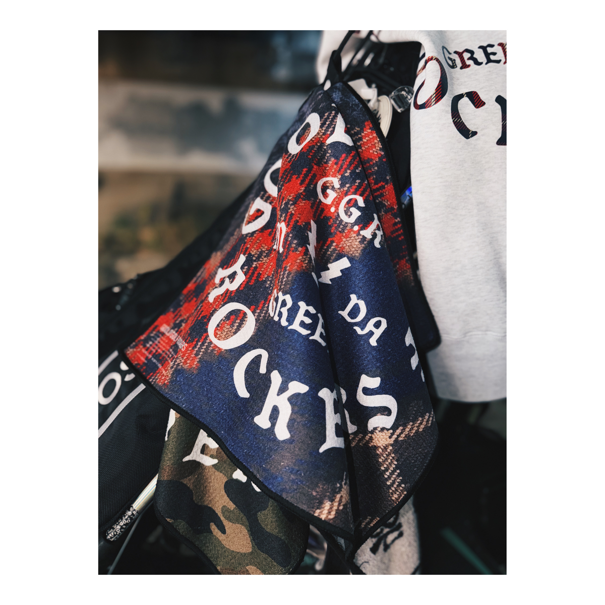 OG LOGO CHECK GOLF TOWEL – GOOLD GOLF ROCKERS OG LOGO CHECK GOLF TOWEL – GOOLD GOLF ROCKERS