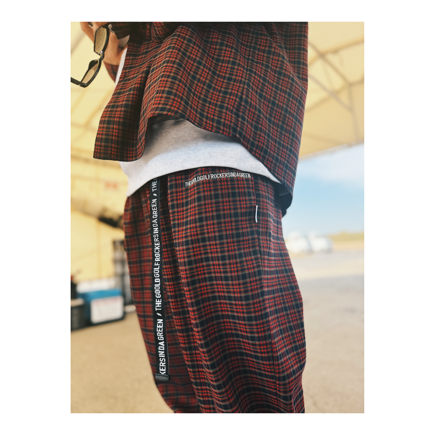 PREMIUM FLEX CHECK 2 TUCK EAZY PANTS RED – GOOLD GOLF ROCKERS