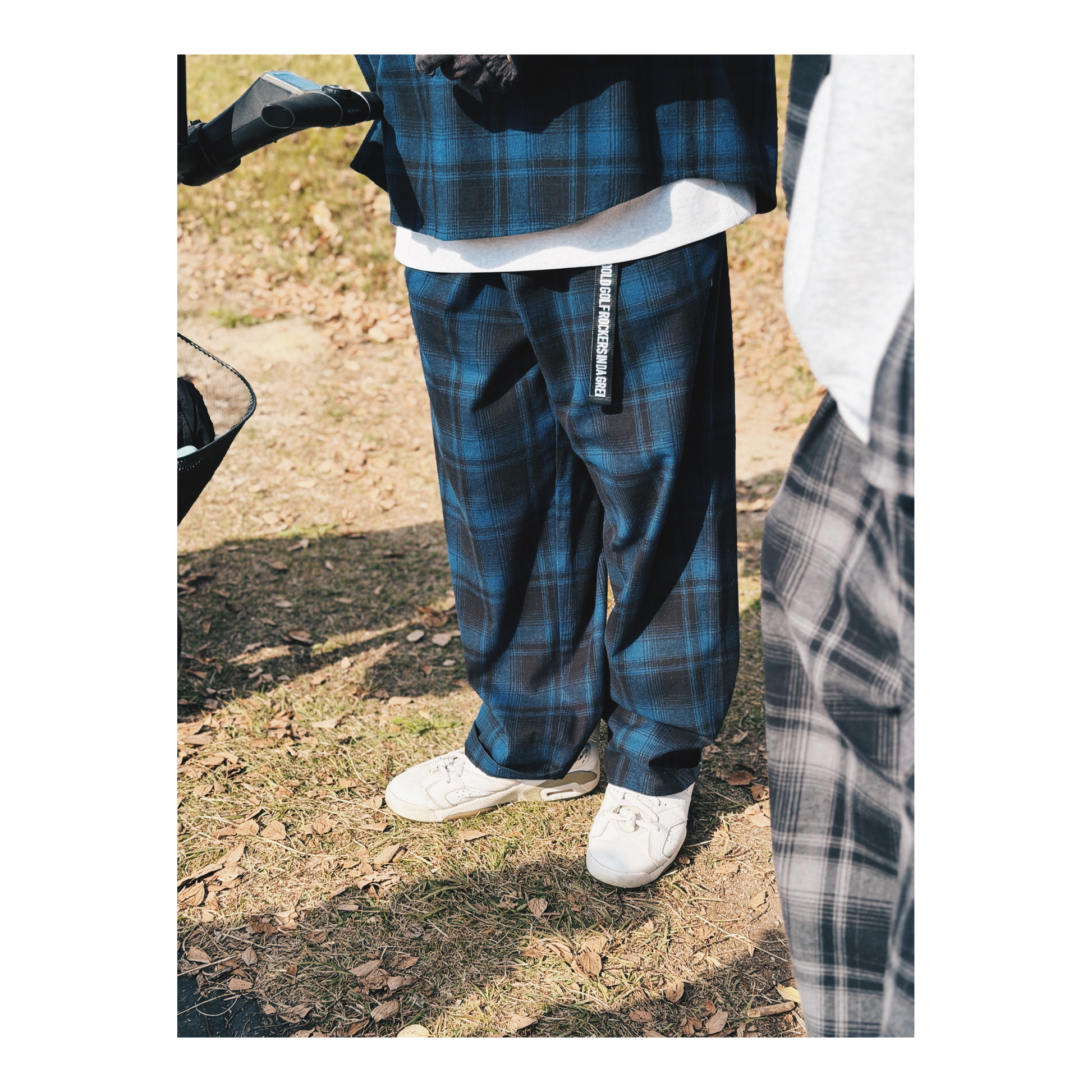 PREMIUM FLANNEL CHECK 2 TUCK EAZY PANTS NAVY – GOOLD GOLF ROCKERS